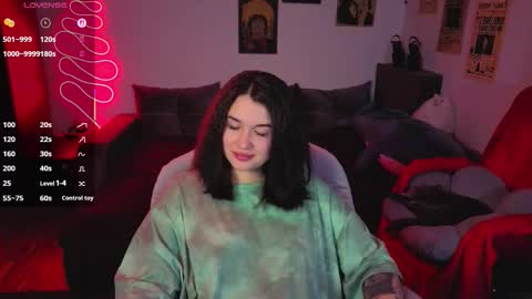 Kira VanKick online show from November 27, 4:58 pm