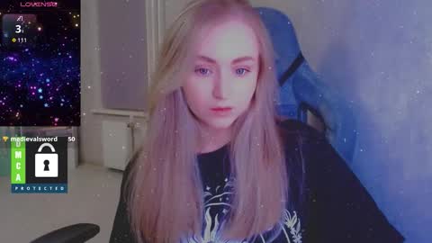 you know thumb up me please its important online show from October 30, 3:12 pm