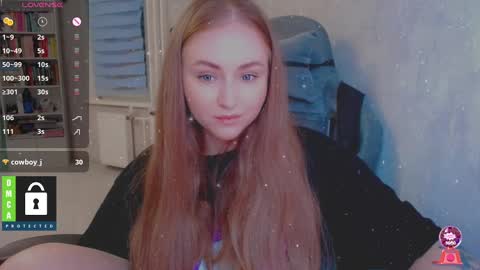 you know thumb up me please its important online show from December 3, 4:33 pm