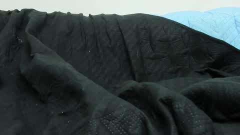 kira online show from March 12, 3:18 pm