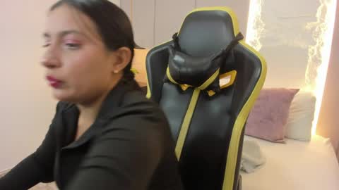 K I R A online show from April 9, 11:16 am