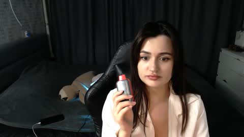 Snapshot of kira_yammy chatting on September 13, 10:34 pm Kira follow me online show from September 13, 10:34 pm
