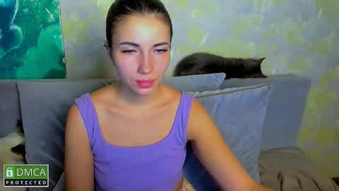 kiraa sunny online show from November 15, 9:49 pm