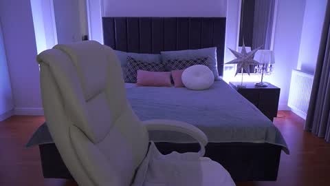 Kira online show from March 13, 4:16 am