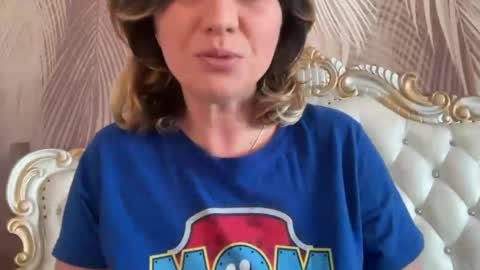 KiraDivine online show from April 6, 1:12 pm