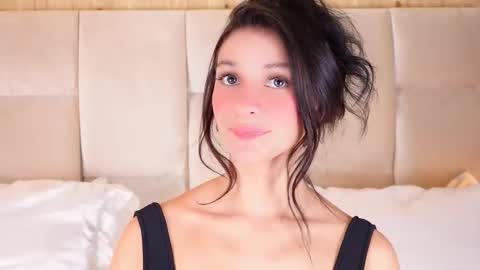 kira online show from September 8, 11:26 pm