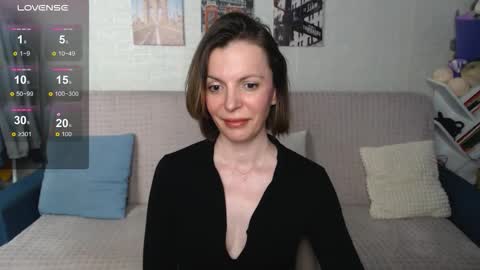 kiramartins cat online show from October 22, 7:15 pm