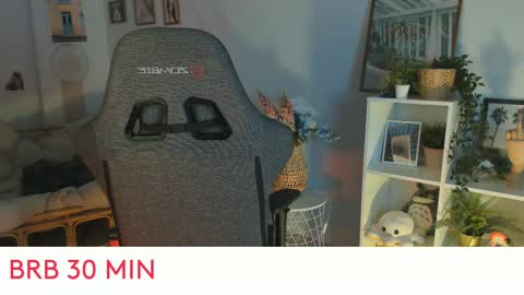 Kira online show from March 2, 5:14 pm