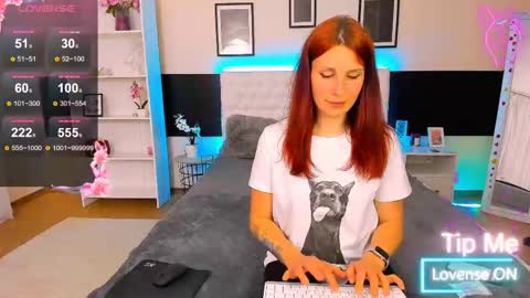 Kira online show from May 26, 6:08 am