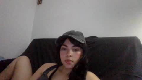 Snapshot of kiri_cute chatting on January 5, 8:22 am Kiri online show from January 5, 8:22 am