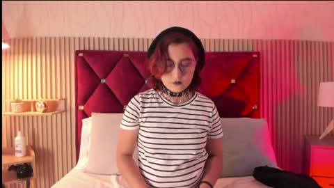 Samantha  Velvet online show from April 13, 8:24 pm