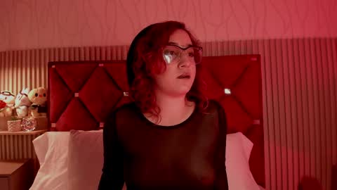 Samantha  Velvet online show from May 8, 10:37 pm