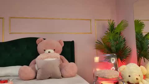 Kirra online show from February 27, 5:49 pm