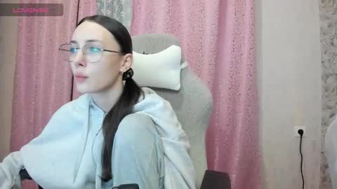 Asty online show from October 15, 3:54 am