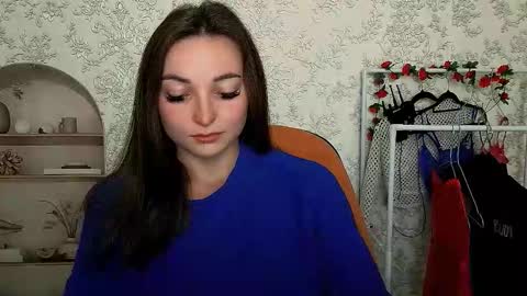 Snapshot of kiss_shy chatting on October 3, 2:36 pm Valeria online show from October 3, 2:36 pm