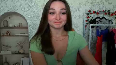 Snapshot of kiss_shy chatting on September 26, 3:20 pm Valeria online show from September 26, 3:20 pm