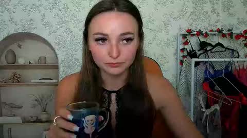 Snapshot of kiss_shy chatting on September 22, 9:35 am Valeria online show from September 22, 9:35 am