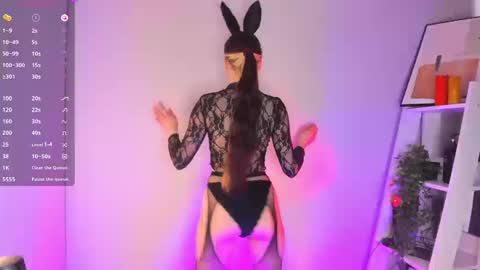 Lola online show from March 11, 7:44 am