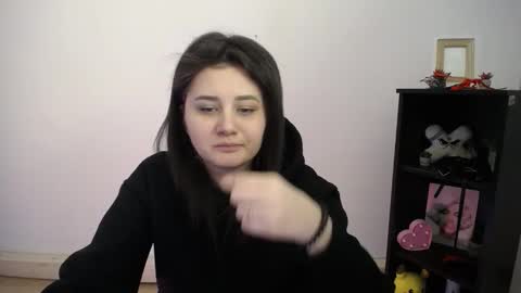 kissleoxx online show from February 18, 3:01 pm