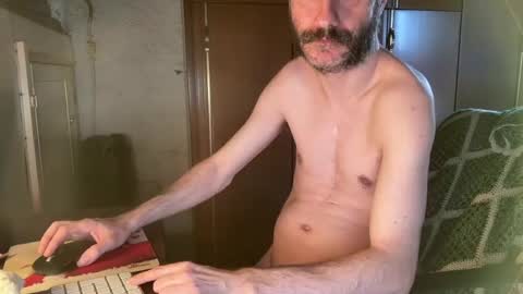 kissofbanned1983 online show from May 9, 4:02 pm