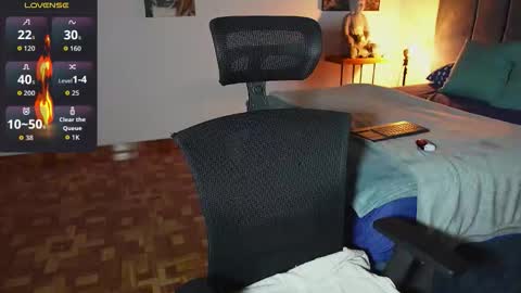 kite__ online show from February 24, 3:37 pm