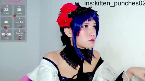 kitten_punches02 online show from November 30, 2:57 pm