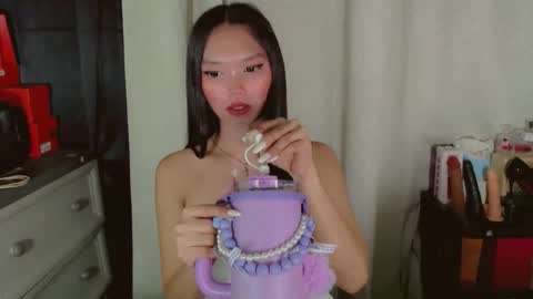 KITTY online show from May 24, 12:40 am