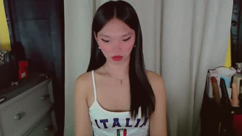 KITTY online show from May 14, 11:58 pm