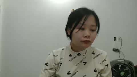 kitti_baby2x online show from March 14, 2:37 am