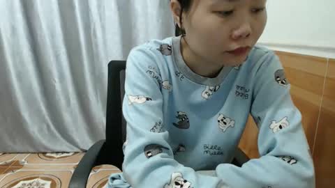 kitti_baby2x online show from December 14, 2:51 am