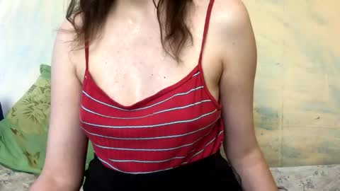 Kittie Creme online show from May 23, 12:12 pm