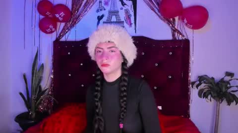 kitty__chs online show from February 18, 3:23 pm