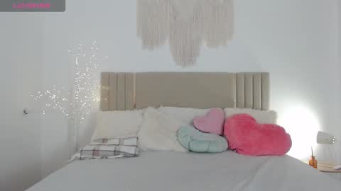 kitty_ange1l online show from September 22, 5:22 am