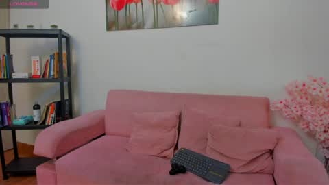 kitty_f00x online show from July 2, 7:30 pm
