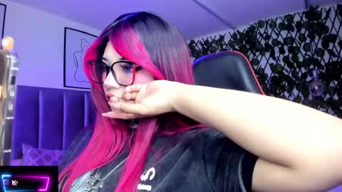 Camila online show from February 26, 1:53 am