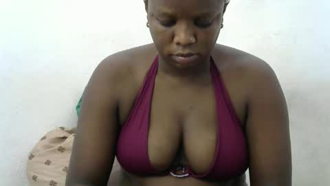 Snapshot of kitty_super chatting on February 19, 7:50 am kitty_super online show from February 19, 7:50 am