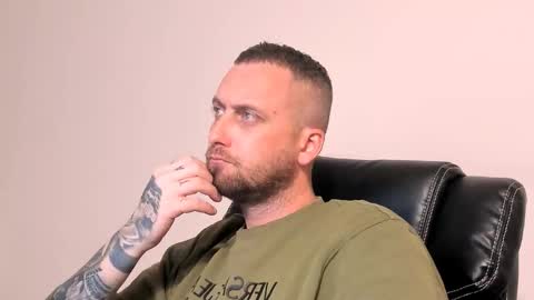 Your Owner online show from October 14, 8:23 pm