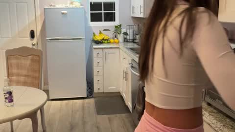 kittypurr79 online show from December 4, 2:22 am