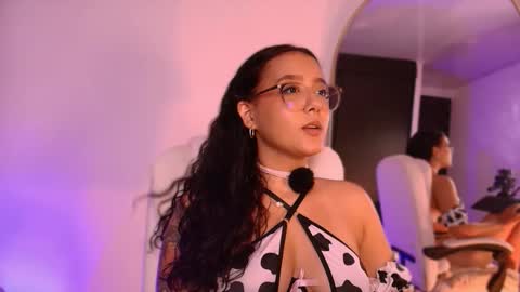 Sophie online show from November 29, 3:14 am