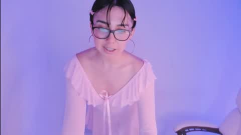 Little piece of fruit online show from July 27, 2:42 am