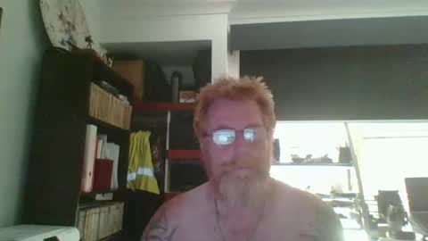 kiwi_boss61 online show from February 6, 7:13 am