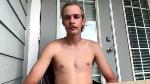 Snapshot of kkyle57 chatting on October 21, 6:44 pm kkyle57 online show from October 21, 6:44 pm