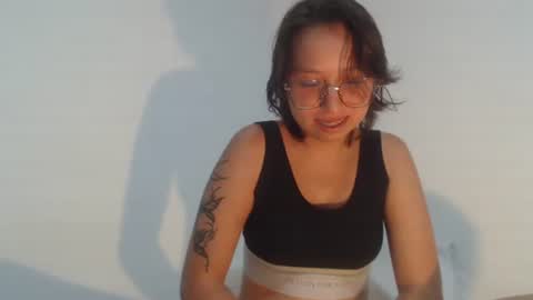 Klaret online show from February 17, 10:20 pm