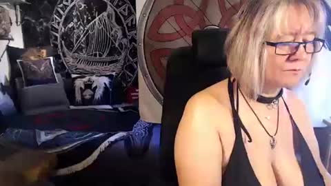 Michelle online show from September 24, 9:16 am