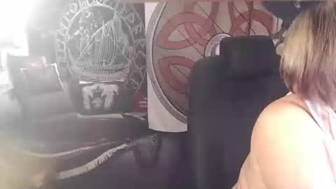 Michelle online show from January 13, 6:16 pm