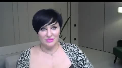 kleo901854 online show from April 18, 7:07 pm