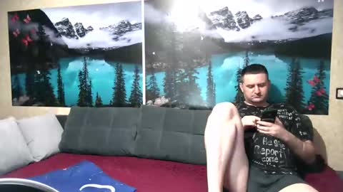 Kleosnow online show from October 8, 8:31 am