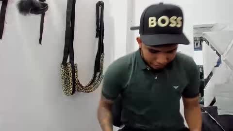 klever_haston online show from December 2, 11:58 pm