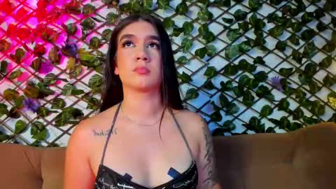 Snapshot of kloe_bella chatting on September 24, 2:24 pm kloe_bella online show from September 24, 2:24 pm