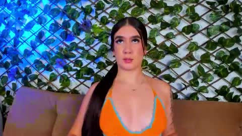 Snapshot of kloe_bella chatting on September 20, 1:58 pm kloe_bella online show from September 20, 1:58 pm